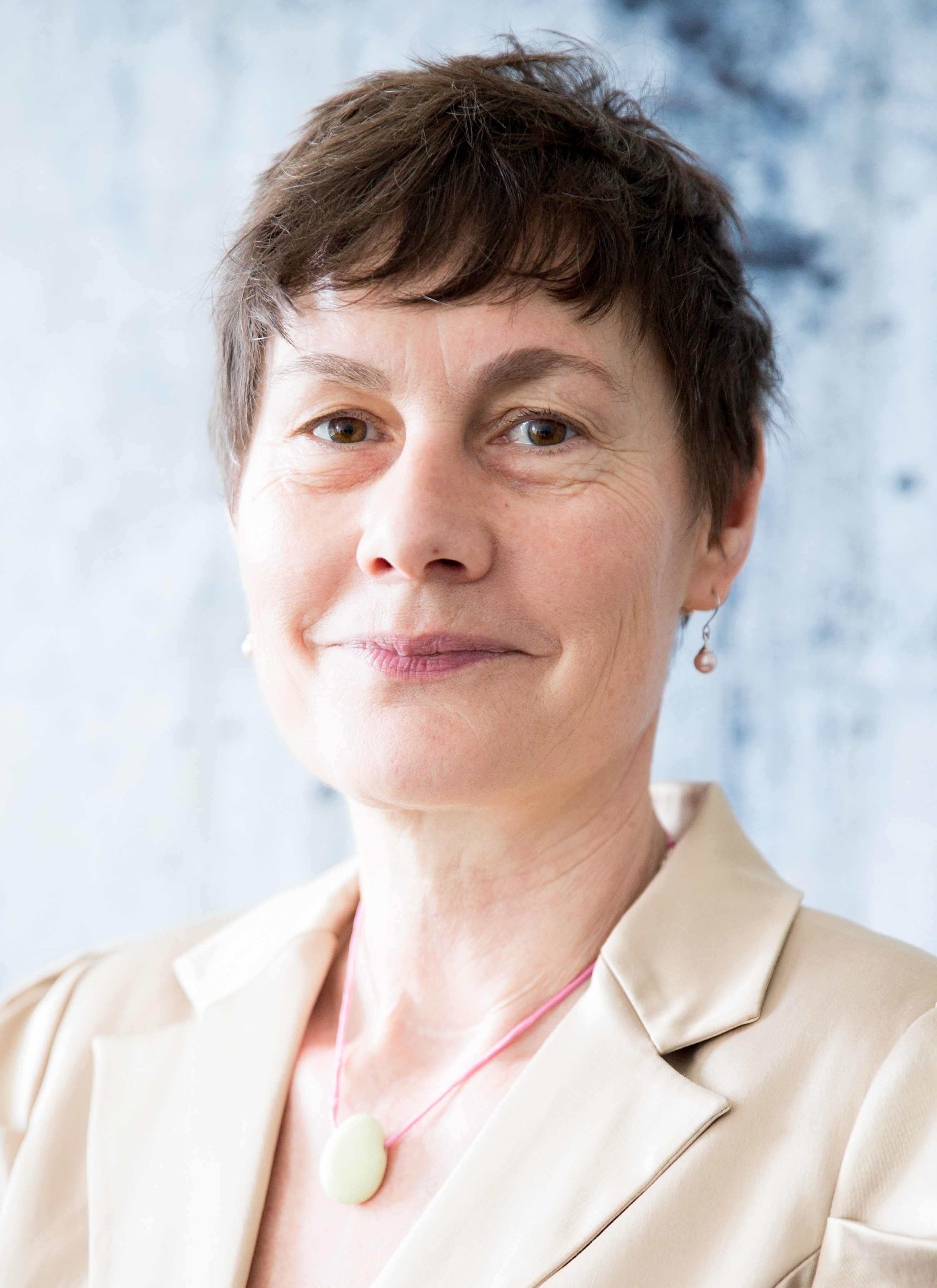 Ganzheitliche Beratung und energetische Heilsitzung Petra voss2